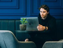 როგორ ცვლის ოთახის ფერი თქვენს განწყობას და რომელ ოთახში რომელი ფერი ჯობს